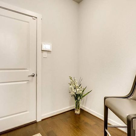 Gorgeous 4 Bed Home On St Mary'S - Minutes To Riverwalk/Pearl ซานอันโตนิโอ ภายนอก รูปภาพ